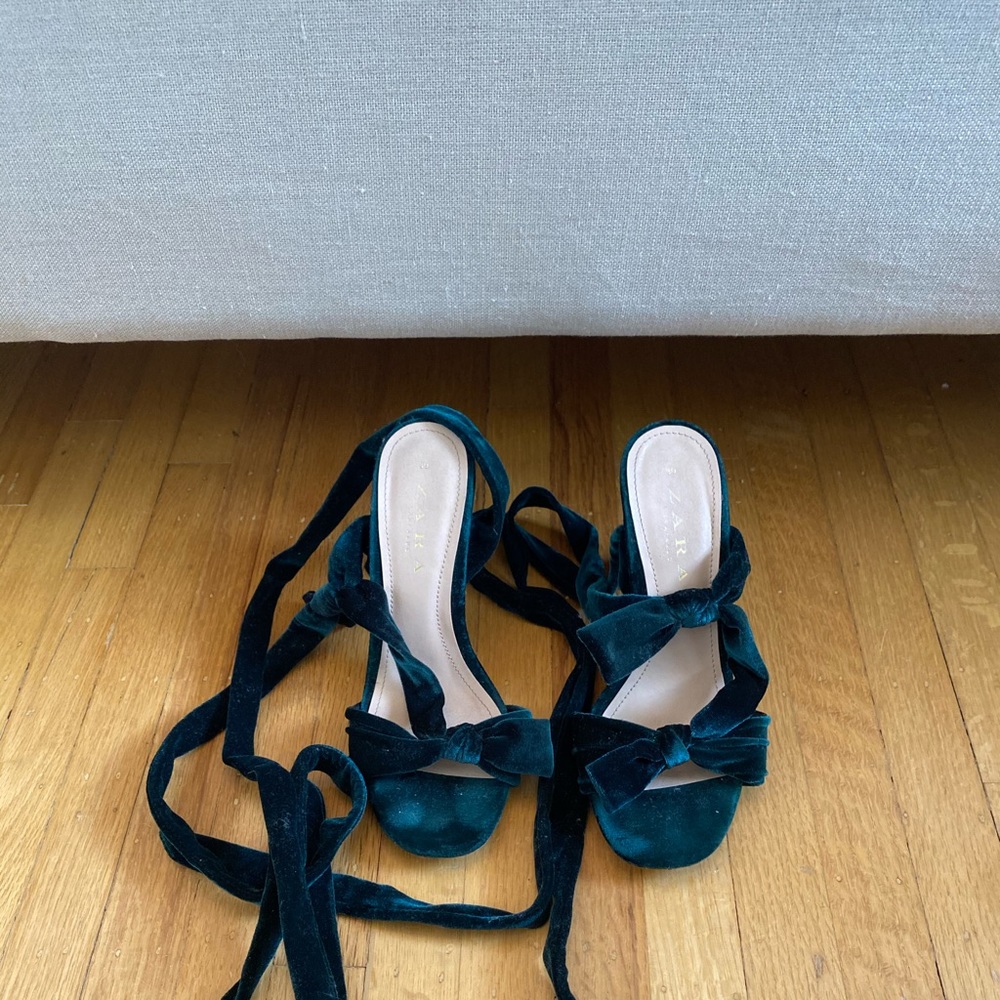 Zara Dark Green Velvet Heels